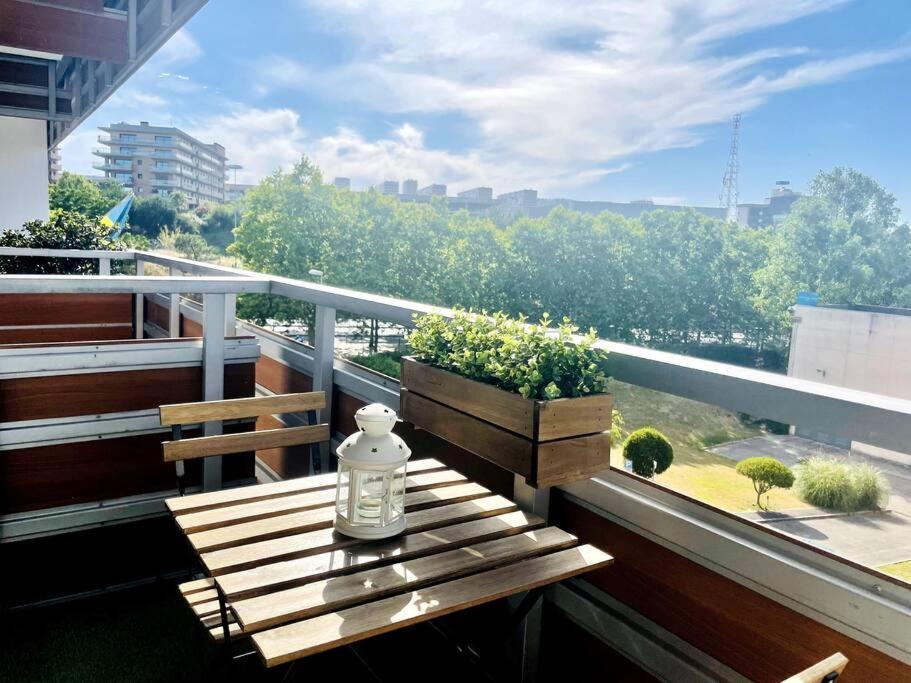 Airport Expo Apartment Лісабон Екстер'єр фото